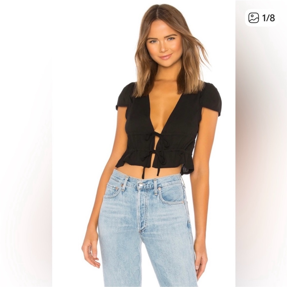 Superdown Black Tie Front Crop Top Flowy Ruffle Hem Size Small